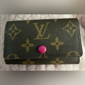 Designer Inspired key chain-key holder